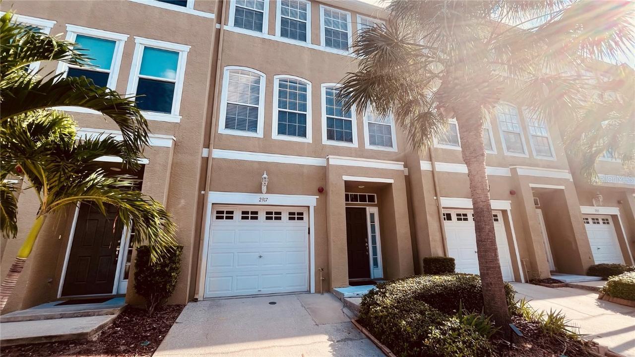 2917 Pointeview Dr., Tampa, FL 33611