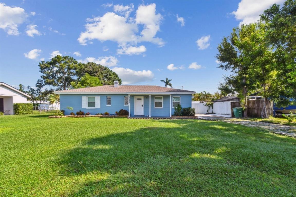 4005 W Tyson Ave., Tampa, FL 33611