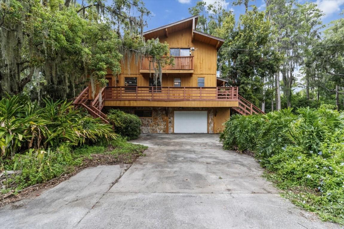 503 W Lutz Lake Fern Rd., Lutz, FL 33548