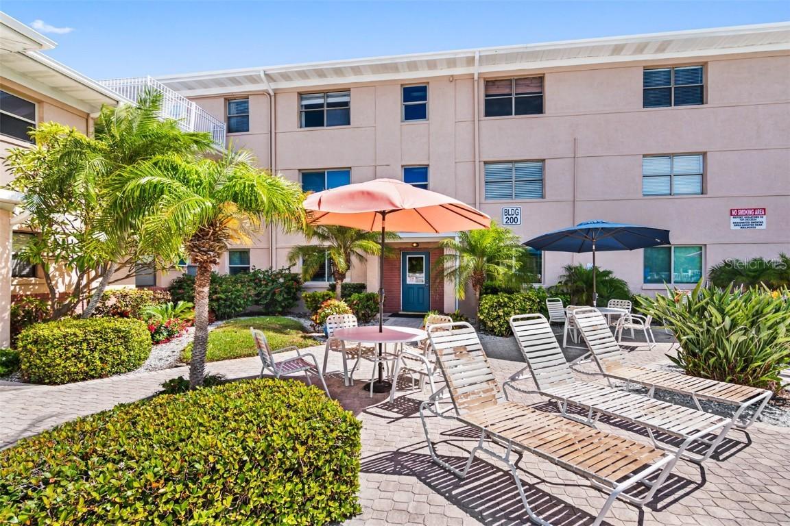 6700 Sunset Way #105, St Pete Beach, FL 33706