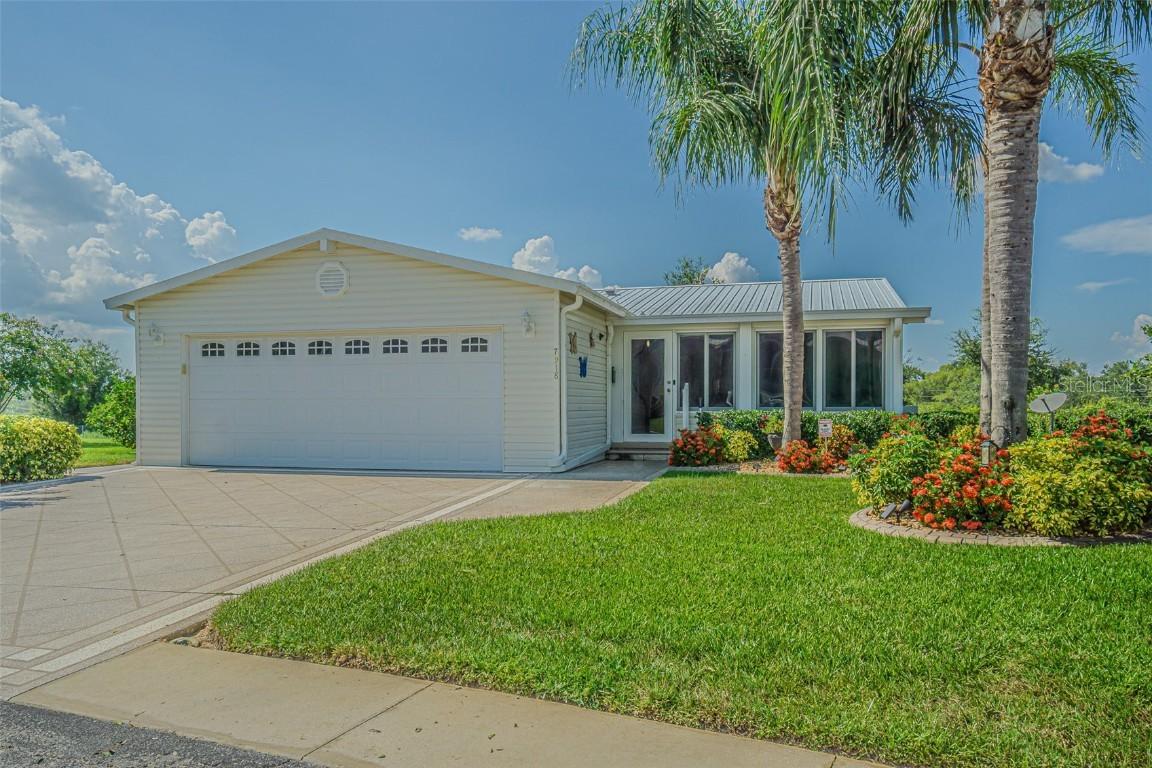 7918 Kay Marie Ave., Zephyrhills, FL 33541