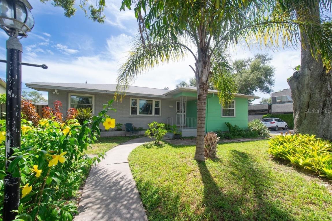125 49th St., St Petersburg, FL 33710