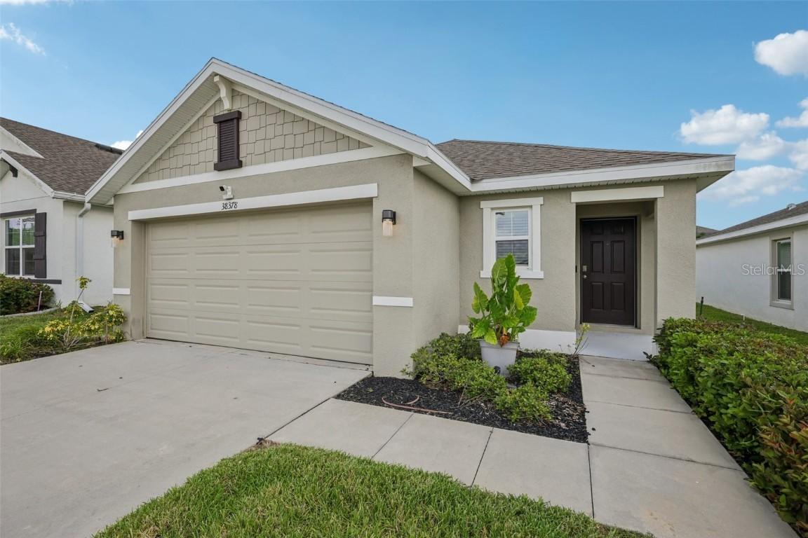 38378 Sonnet Landing Ave., Zephyrhills, FL 33540