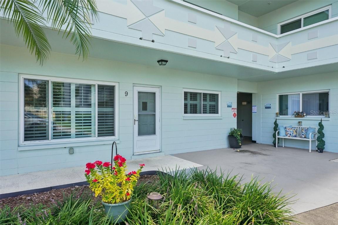 2255 Philippine Dr. #9, Clearwater, FL 33763