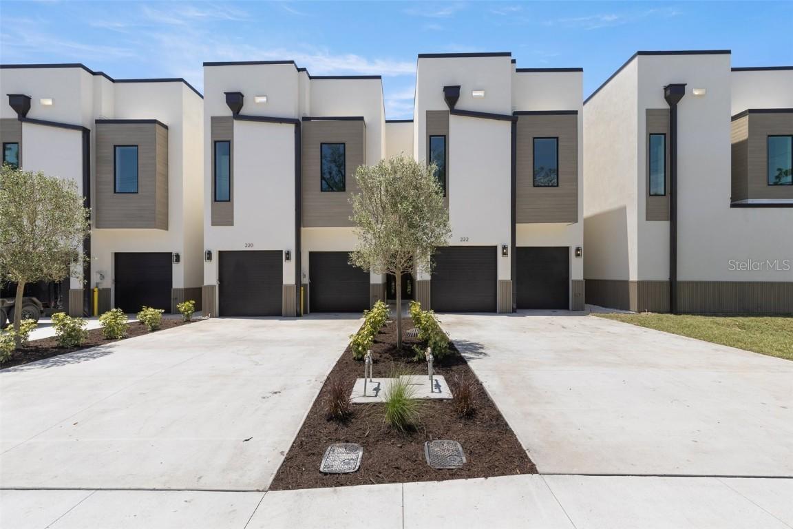 220 Hesperides St., Tampa, FL 33609