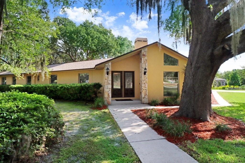 11806 Shadow Run Blvd., Riverview, FL 33569