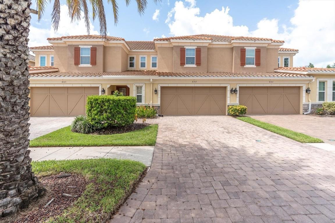 8703 Terracina Lake Dr., Tampa, FL 33625