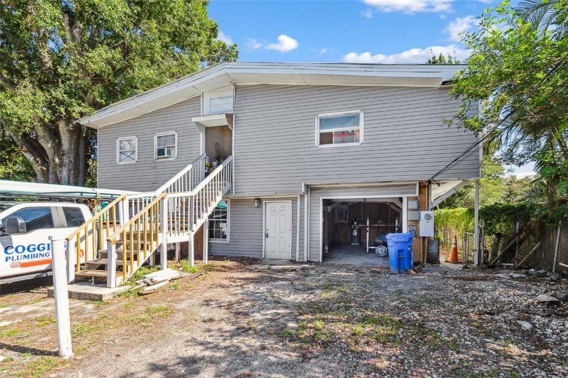 2709 SE 11th Ave., Ruskin, FL 33570