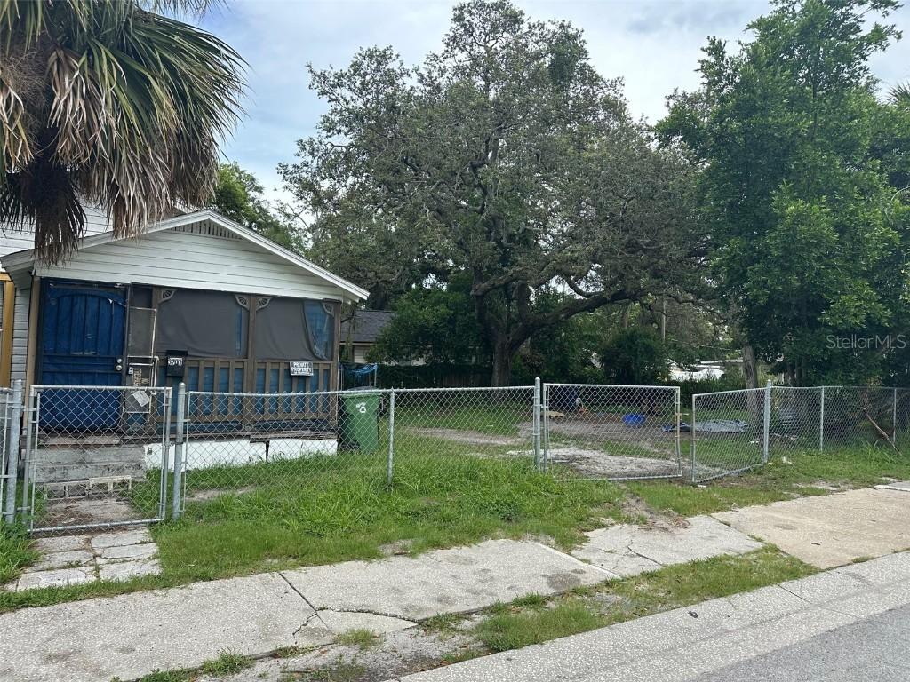 3203 N 31st St., Tampa, FL 33605