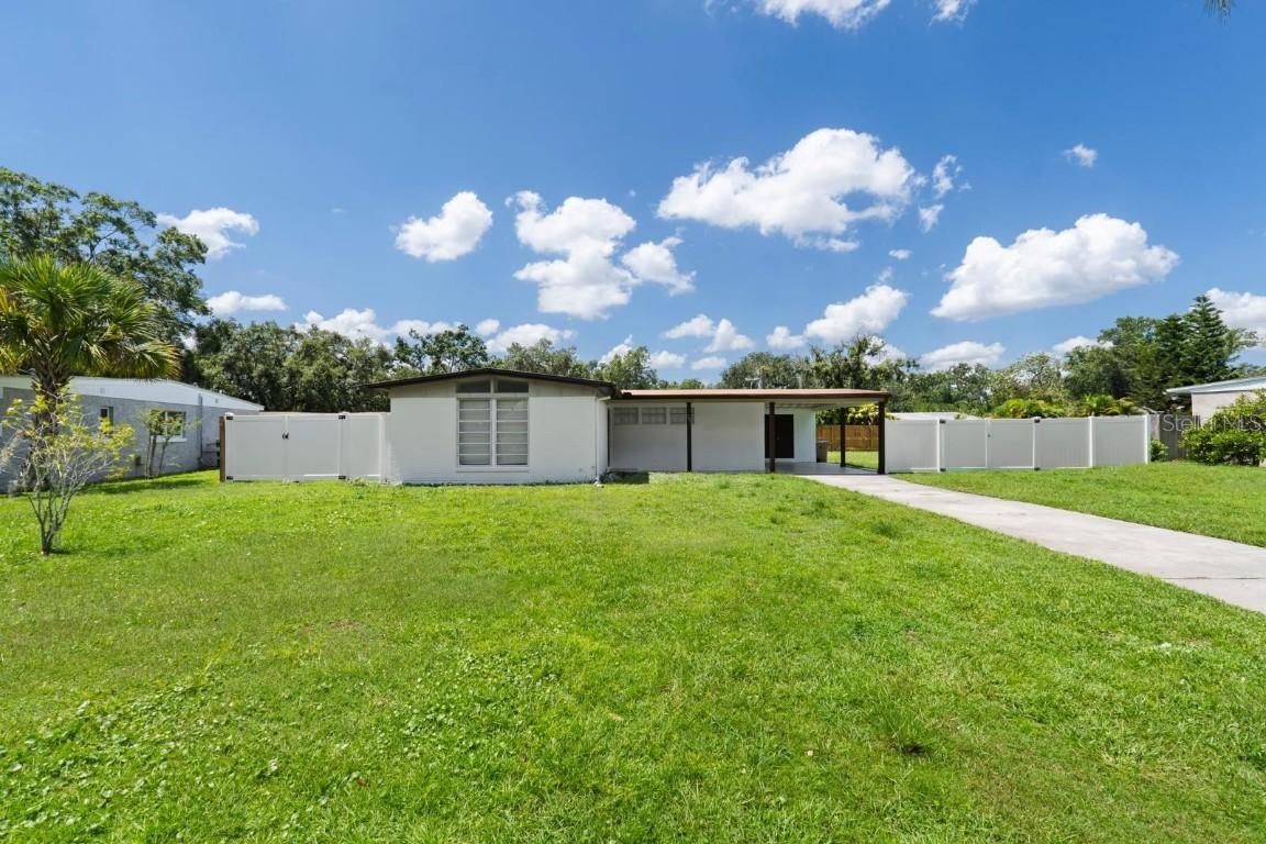 503 Broxburn Ave., Temple Terrace, FL 33617