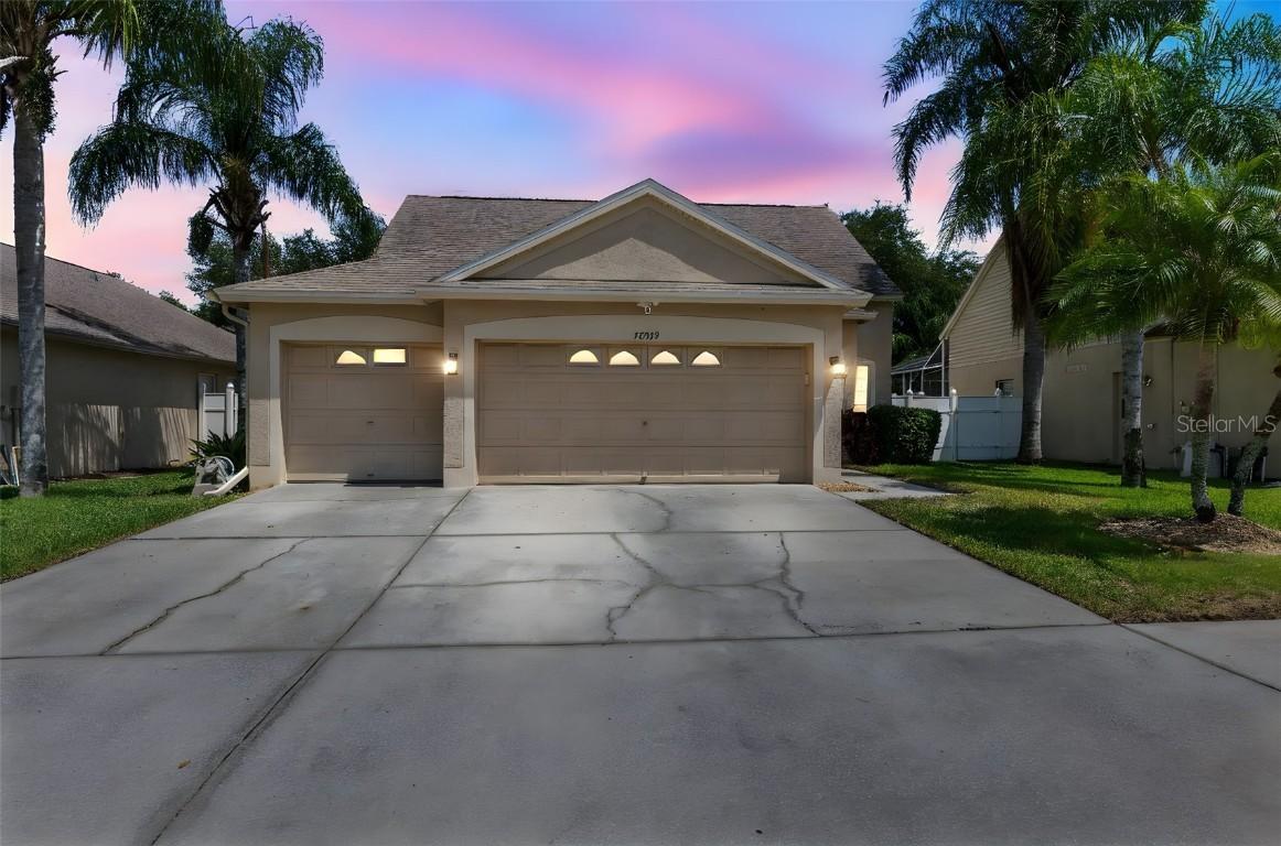 17329 Blooming Fields Dr., Land O Lakes, FL 34638