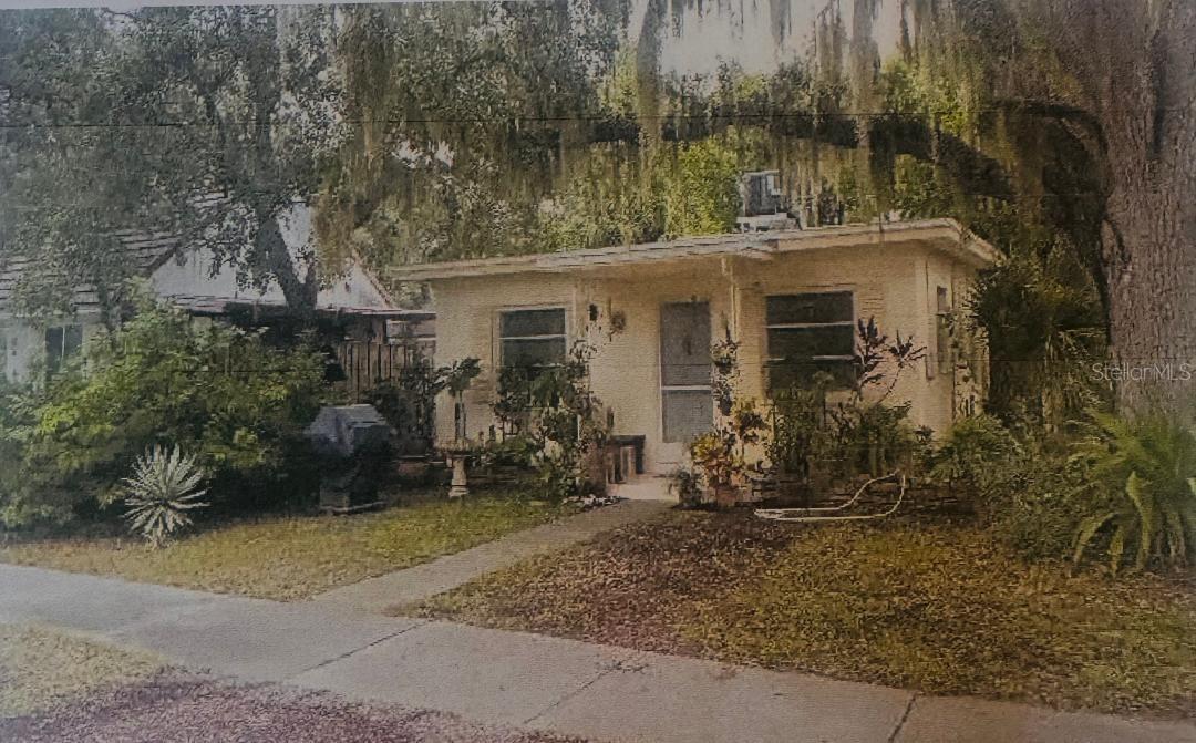 303 S Vincent St., Crystal Beach, FL 34681
