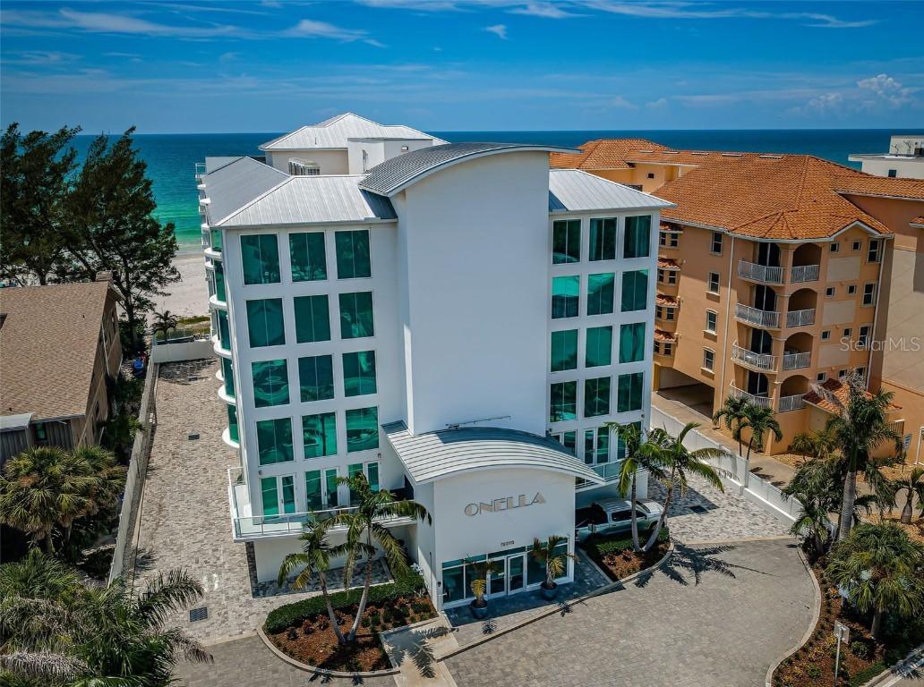 19816 Gulf Blvd. #502, Indian Shores, FL 33785