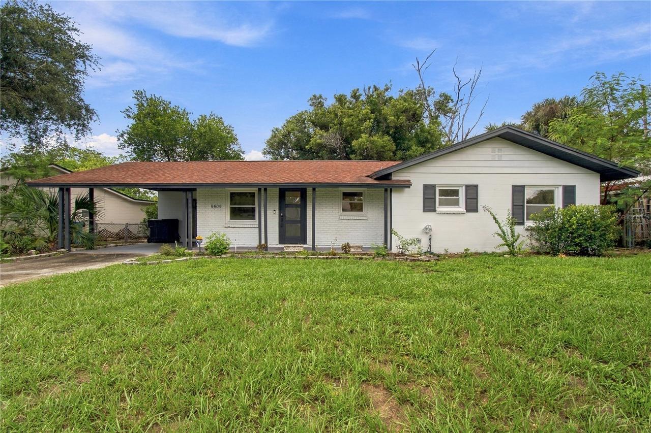 8609 Driftwood Dr., Tampa, FL 33615