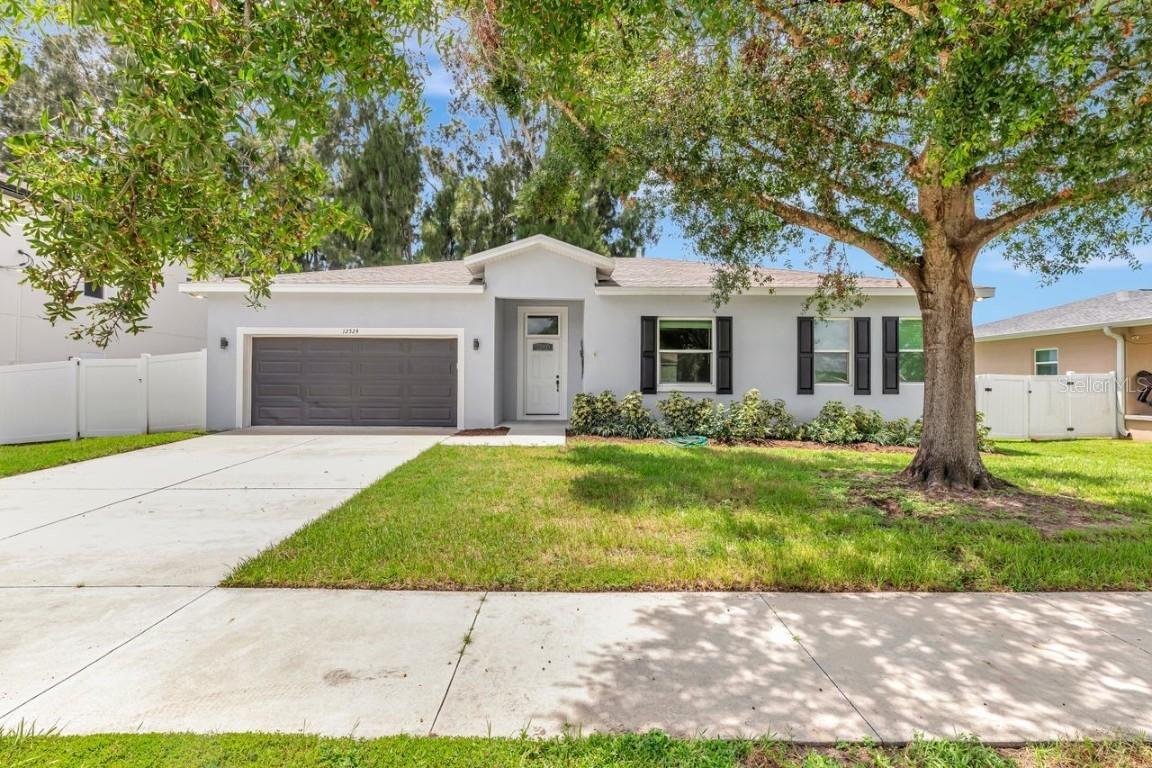 12524 Cross St., Largo, FL 33773