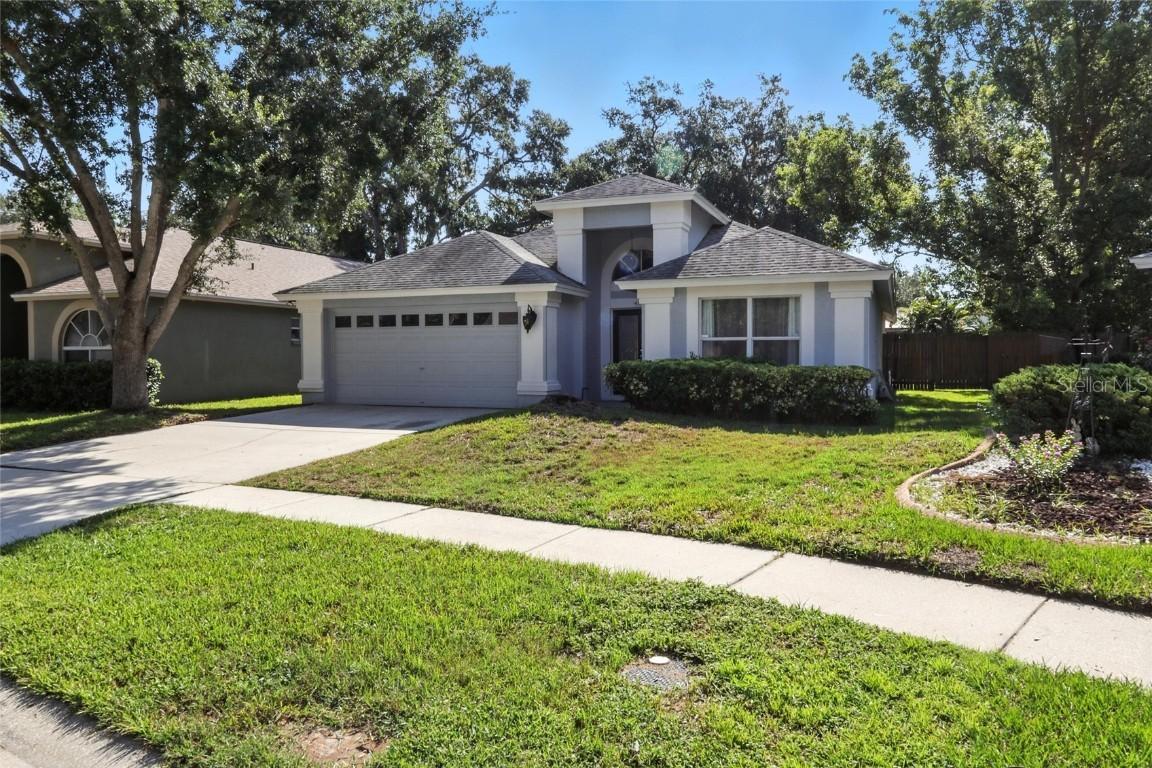 4622 Preston Woods Dr., Valrico, FL 33596