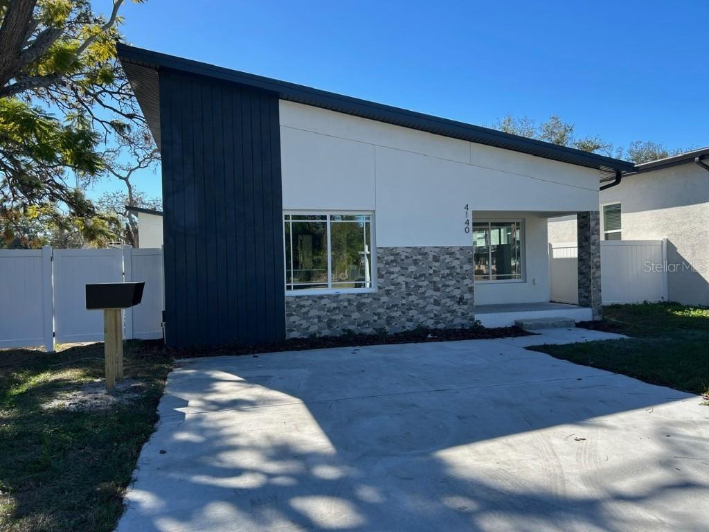 4140 14th Ave., St Petersburg, FL 33711