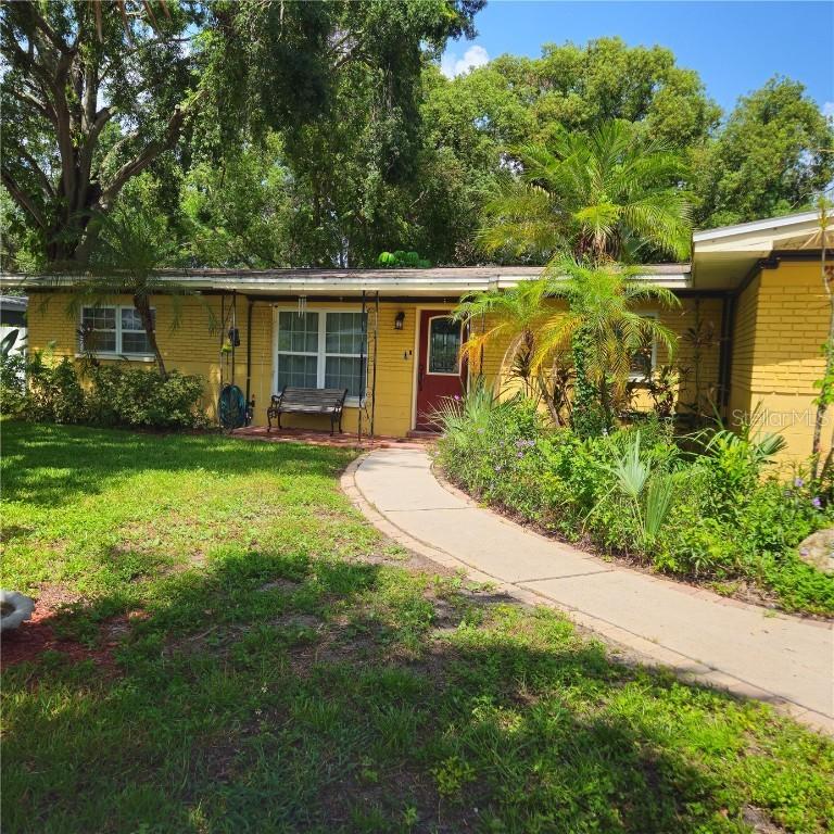 347 Country Club Dr., Oldsmar, FL 34677
