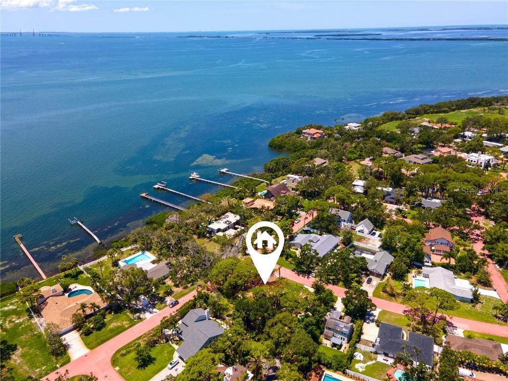 1125L Friendly Way, St Petersburg, FL 33705