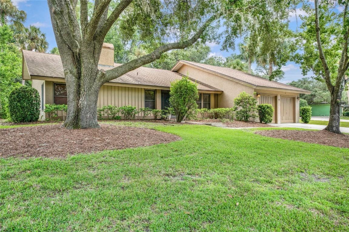 35 Pine Dr., Homosassa, FL 34446