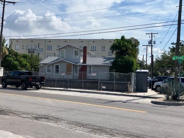 1350 S Howard Ave., Tampa, FL 33606