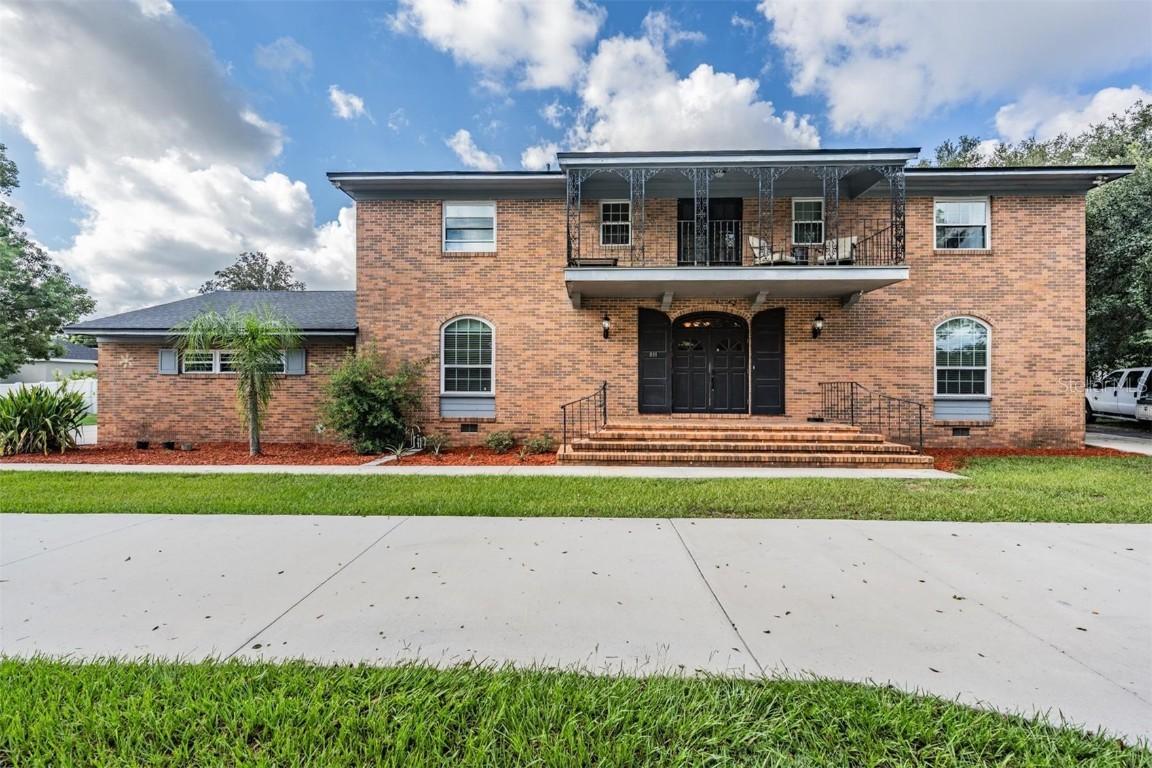 811 Fairlington Dr., Lakeland, FL 33813