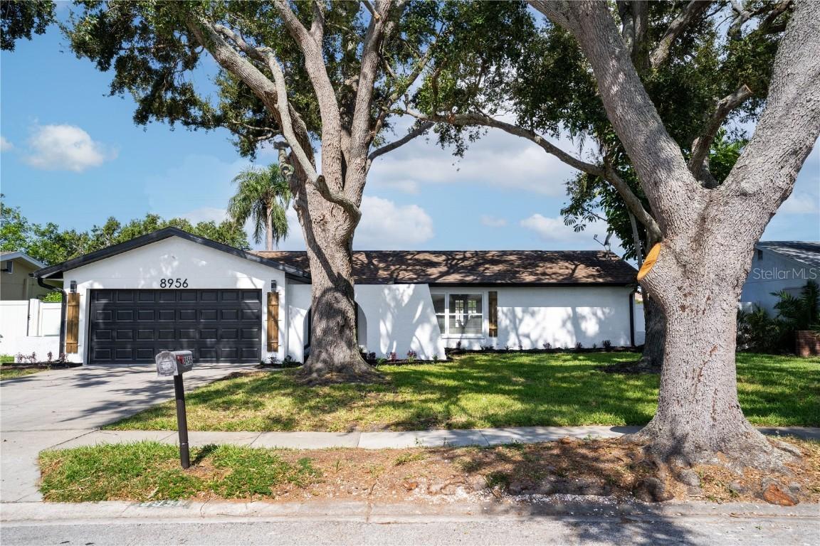 8956 124th Way, Seminole, FL 33772