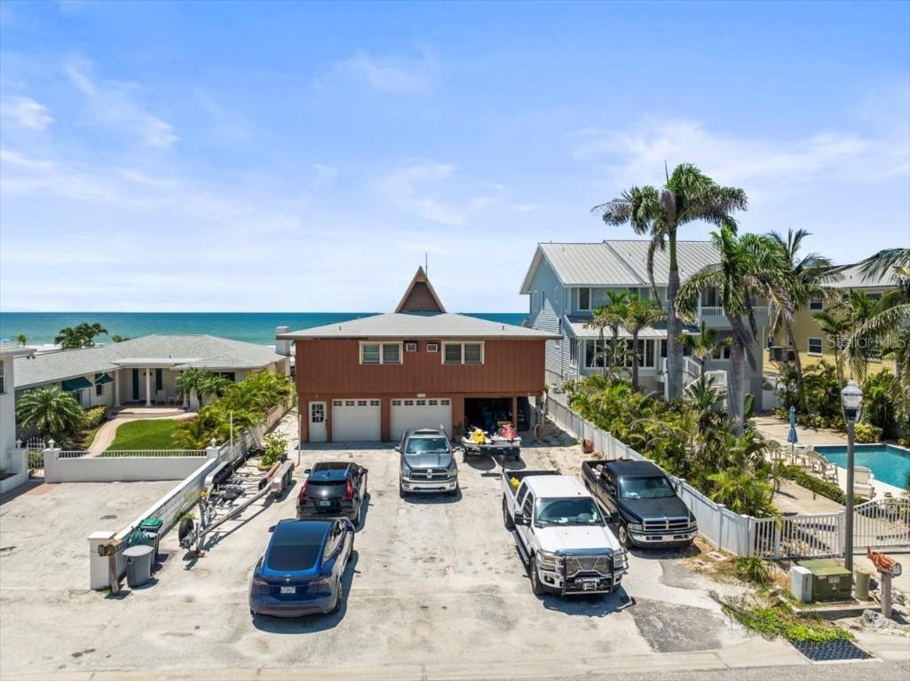 18218 Sunset Blvd. #A+B, St Petersburg, FL 33708