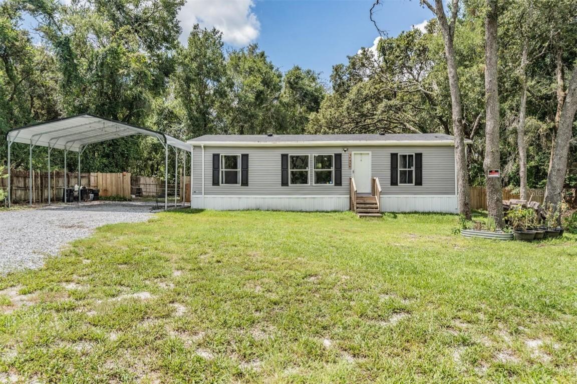34930 Emily Dr., Dade City, FL 33523