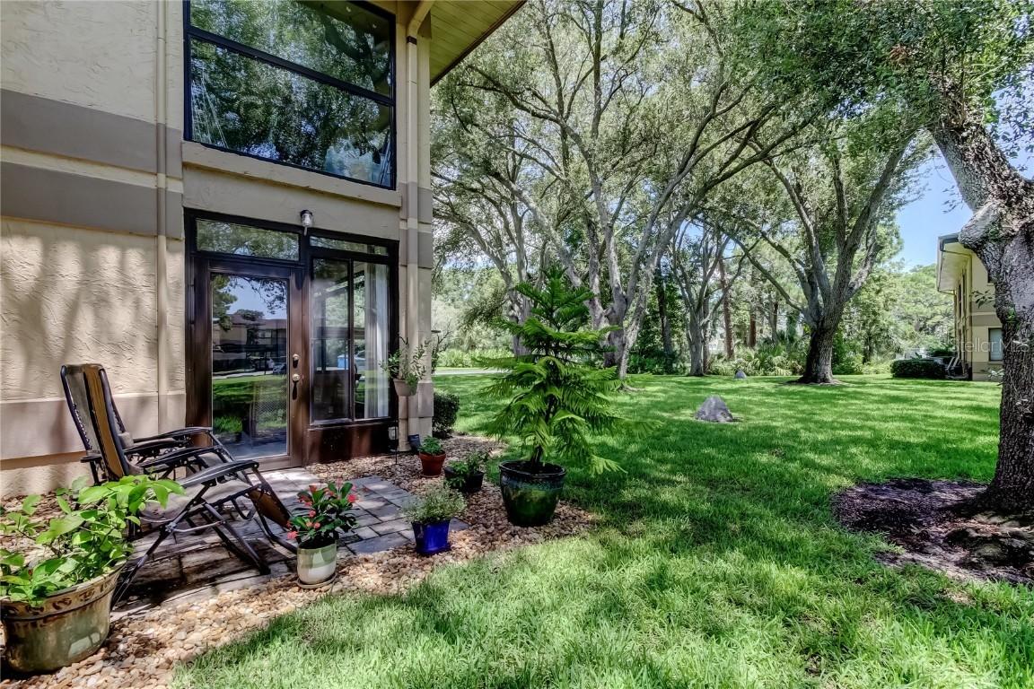 2667 Sabal Springs Cir. #101, Clearwater, FL 33761