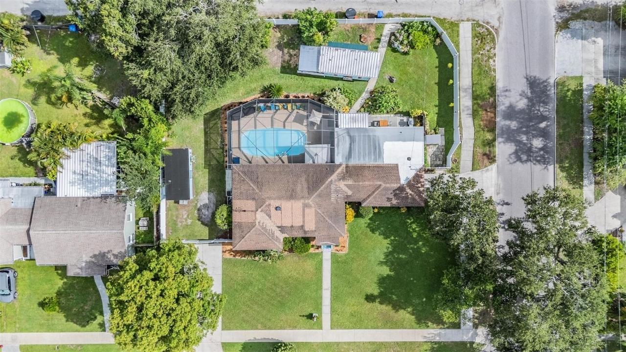6101 2nd Ave., St Petersburg, FL 33707