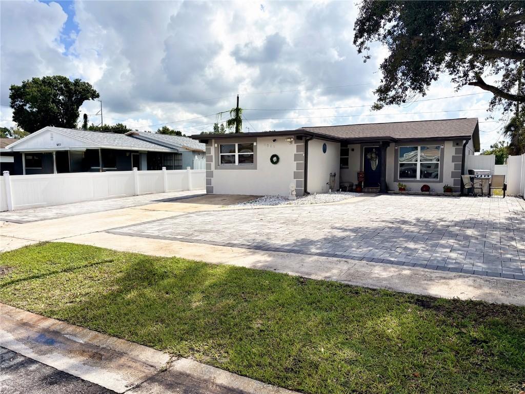 6809 N Thatcher Ave., Tampa, FL 33614