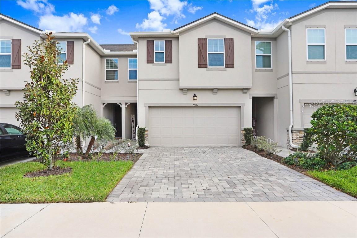19382 Great Intention Way, Lutz, FL 33558