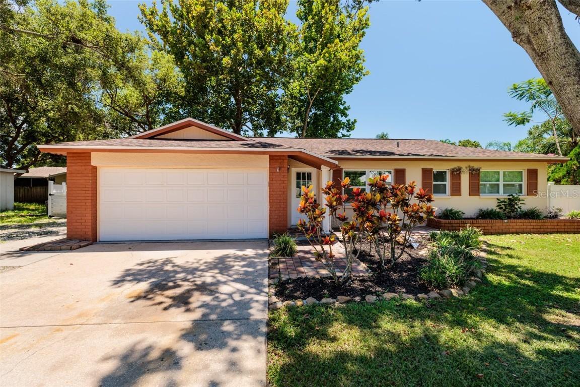2314 Landon Ter., Palm Harbor, FL 34683