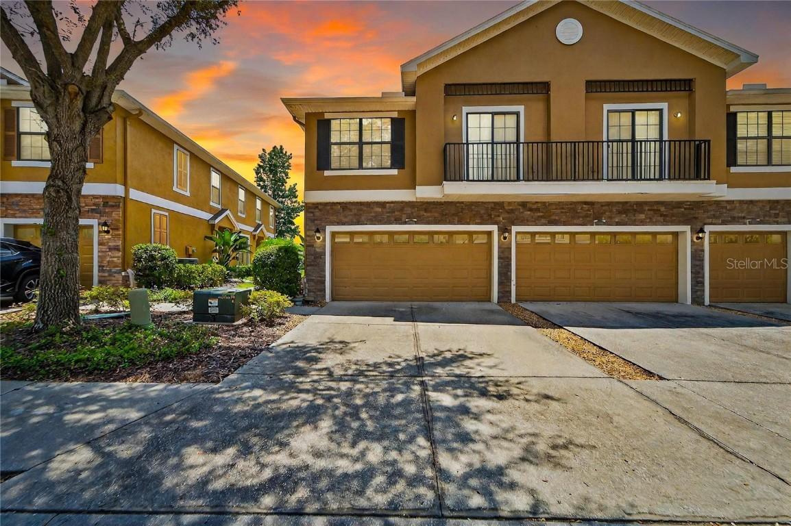 16431 Kingletridge Ave., Lithia, FL 33547