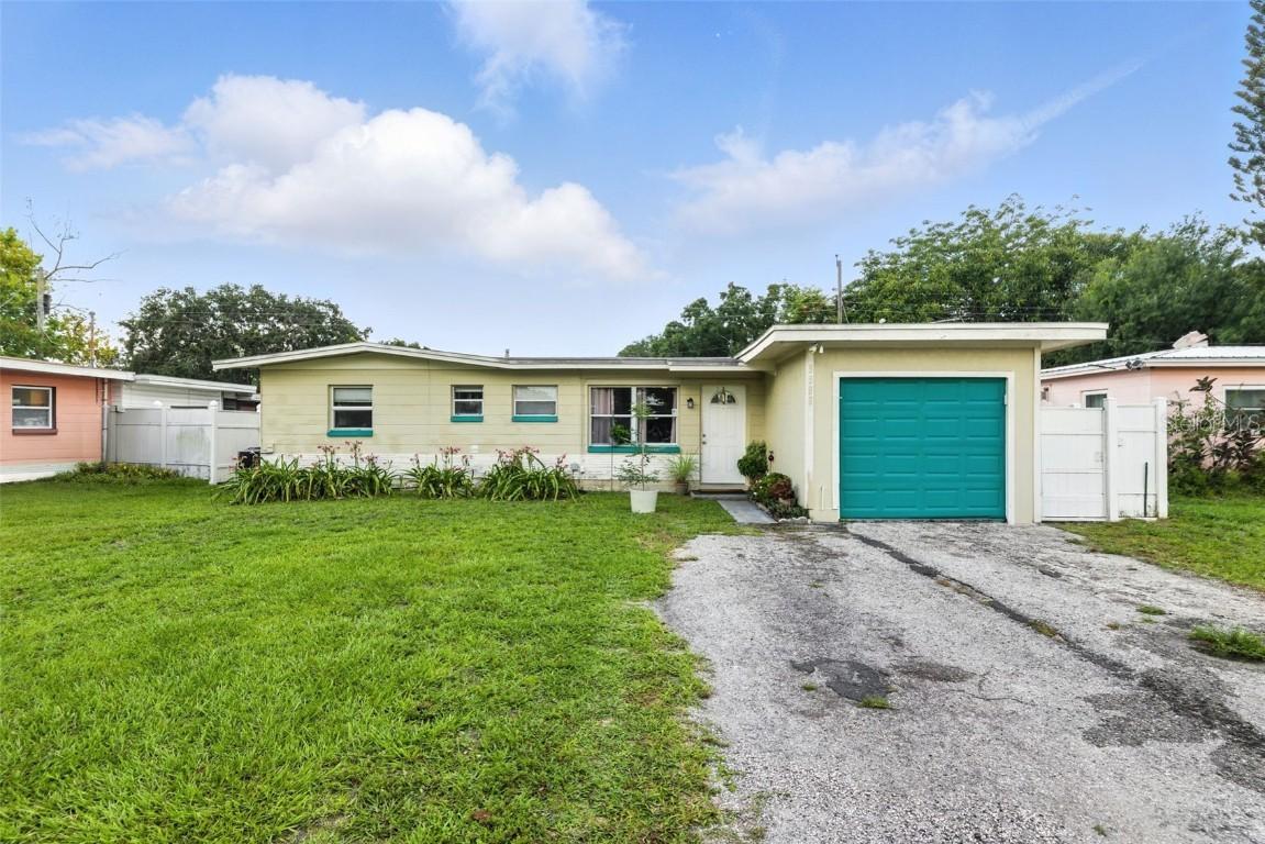 5560 93rd Ave., Pinellas Park, FL 33782