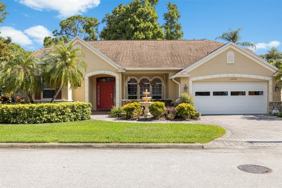 13702 76th Ter., Seminole, FL 33776