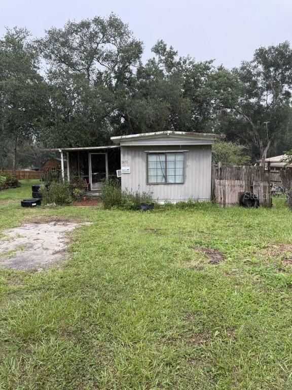 1651 SE 160th Ter., Ocklawaha, FL 32179