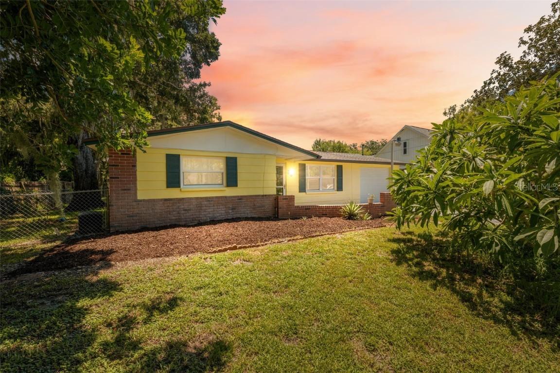 7730 Chapel Ave., Port Richey, FL 34668