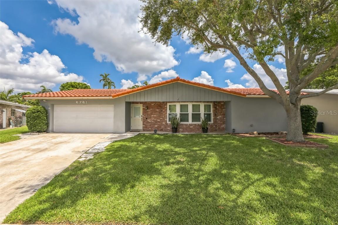 6761 NW 20th St., Margate, FL 33063