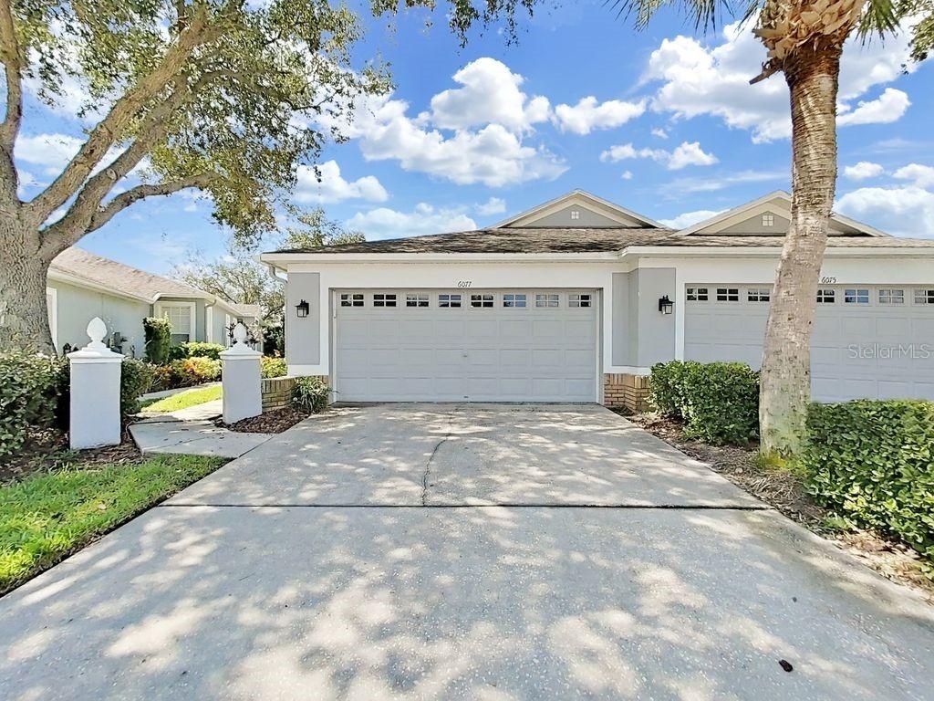 6077 Sandhill Ridge Dr., Lithia, FL 33547