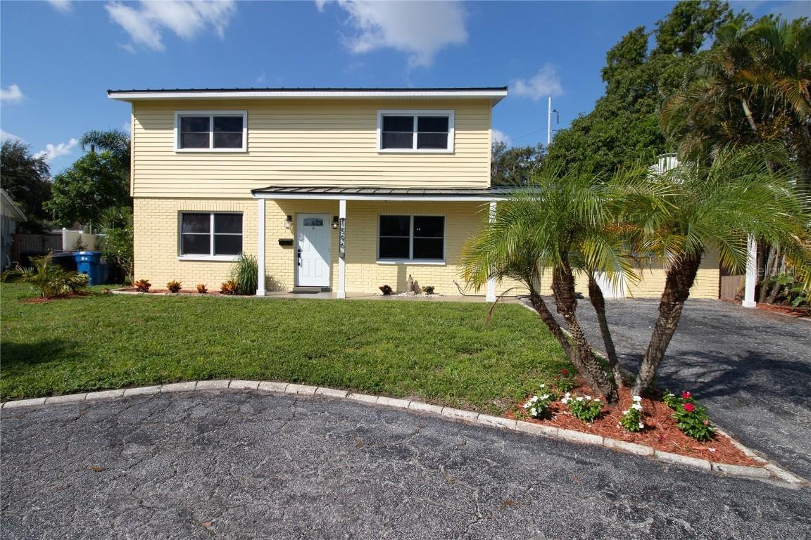 1596 81st Ave., St Petersburg, FL 33702