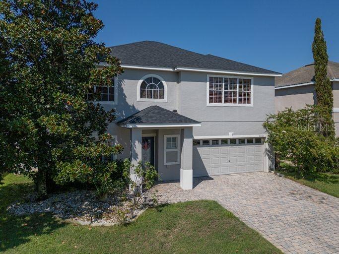 33524 Terragona Dr., Sorrento, FL 32776