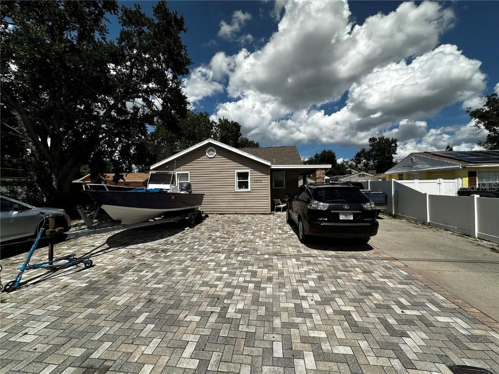 2303 W Comanche Ave., Tampa, FL 33603