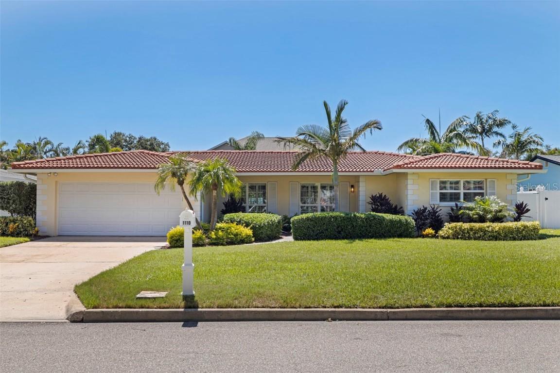 1110 2nd Ave., Tierra Verde, FL 33715