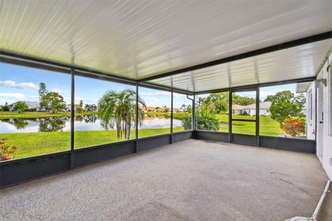 912 E Del Webb Blvd., Sun City Center, FL 33573
