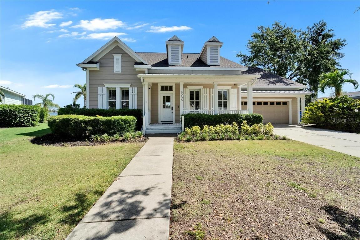 5205 Brighton Shore Dr., Apollo Beach, FL 33572
