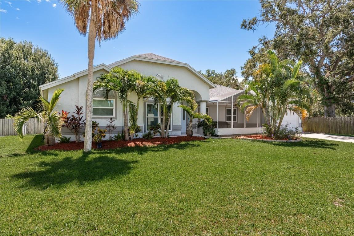 161 Lake Shore Dr., Palm Harbor, FL 34684