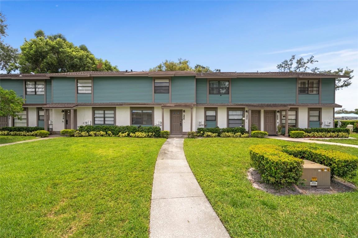 3420 Oak Trail Ct., Tampa, FL 33614