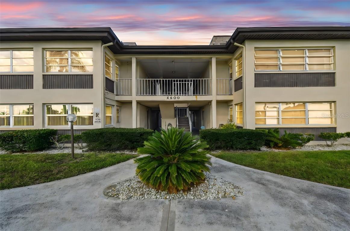 4600 Marine Pkwy. #108, New Port Richey, FL 34652